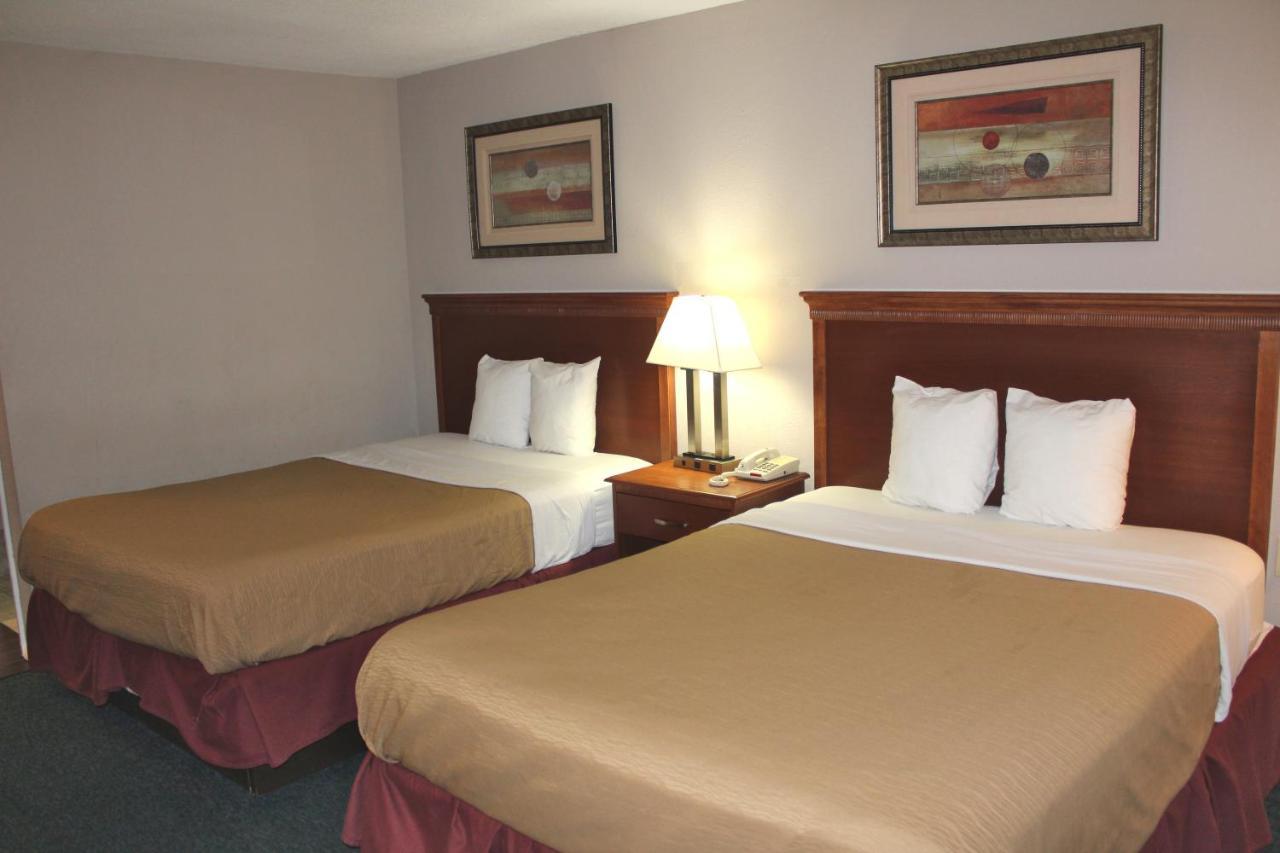 Interstate Motel Rensselaer ภายนอก รูปภาพ